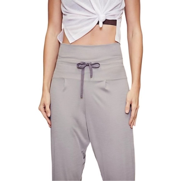 FP MOVEMENT Cozy Up Dance Harem Pants Grey Ribbed High Waisted Joggers Med - Picture 2 of 13